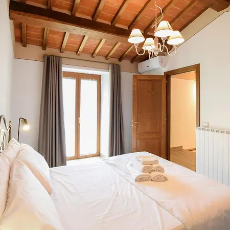 Il Moro-gemme Del Casentino Castel Focognano
